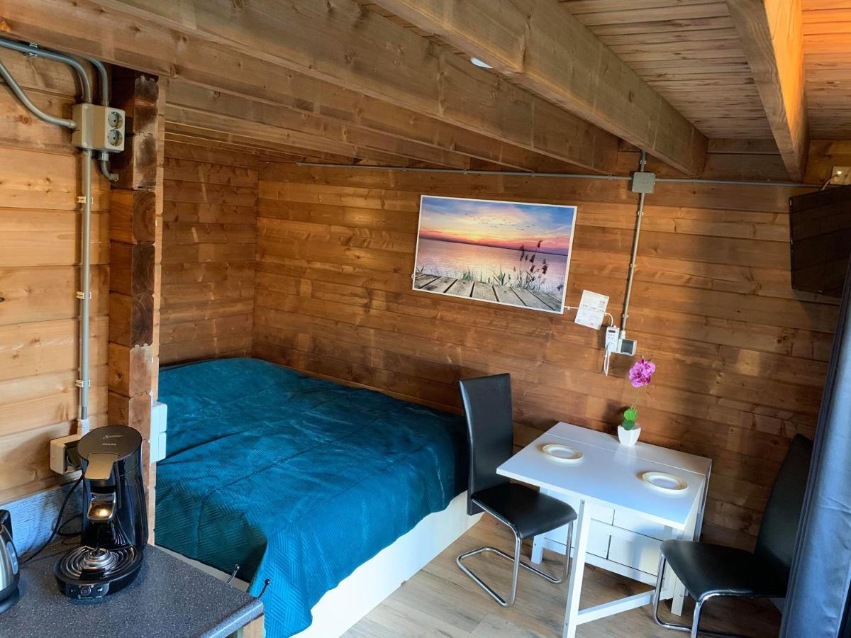 Chalet - B&B De Koog Uitgeest Eksteriør bilde